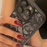 Coque iPhone - Nuit Secrète – Dentelle Noire